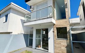Casa prox. a praia do Campeche